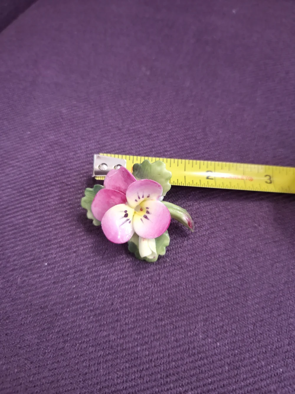 VTG Stamped Pink Floral 1950's , 1960's Pansy Bone China Brooch